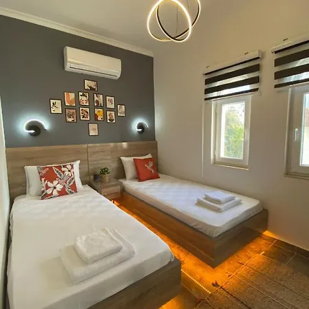 דירה Shared Pool Flat Located 3 Min To Beach In